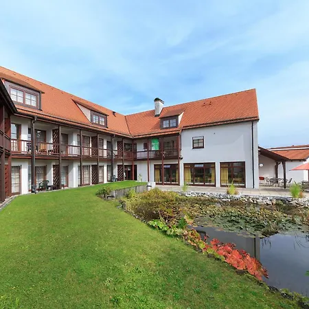 Hotel Garni Gaestehaus Am Muehlbach Ottobeuren Exterior photo